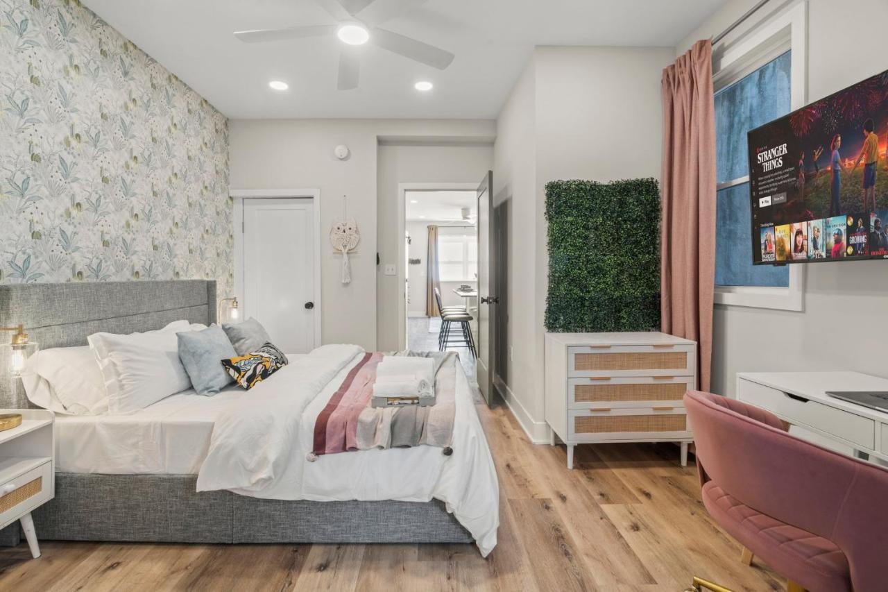 Passyunk Square Spacious 1 Bedroom Oasis- Huge Deck Philadelphia Exterior photo